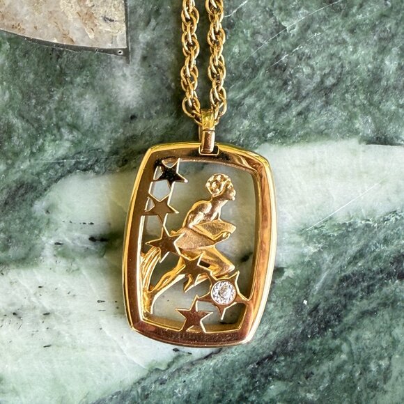 Vintage Pierre Cardin Zodiac Aquarius Pendant Necklace, Gold tone w/ Diamond - Picture 5 of 8